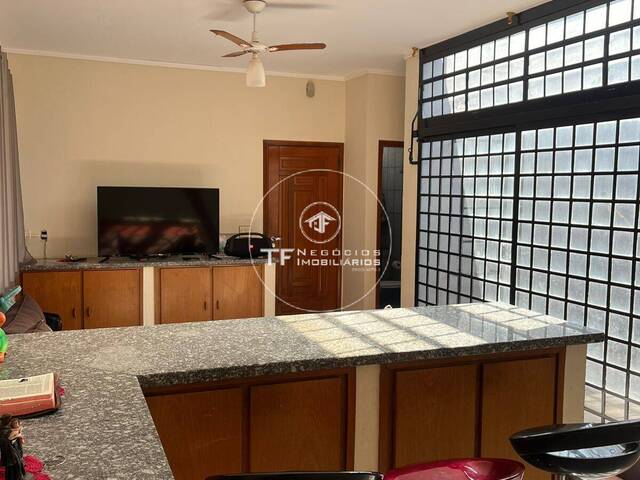 Casa para Venda em Araraquara - 5
